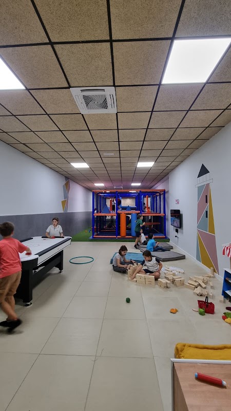 Cumpleaños Trimestral con merienda y bar atendido